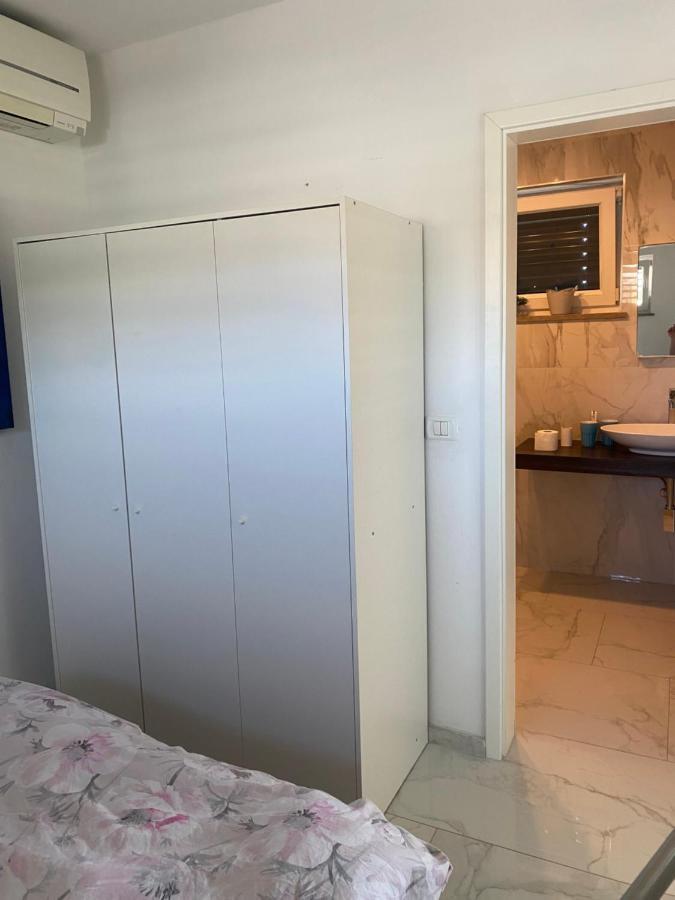 Apartma Chiara Apartman Ankaran Kültér fotó